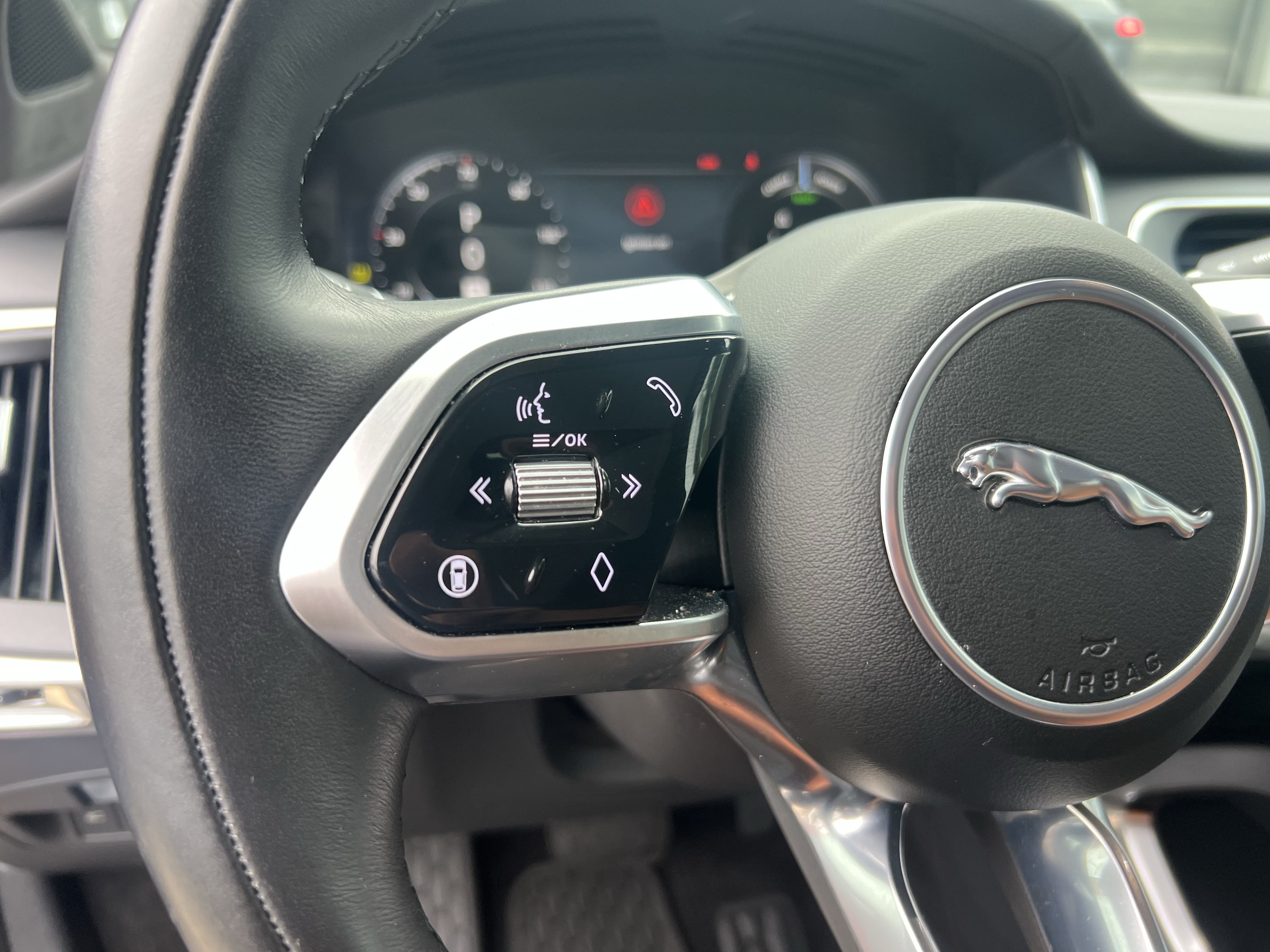 Used 2024 Jaguar I-PACE R-Dynamic HSE AWD/4WD image 22