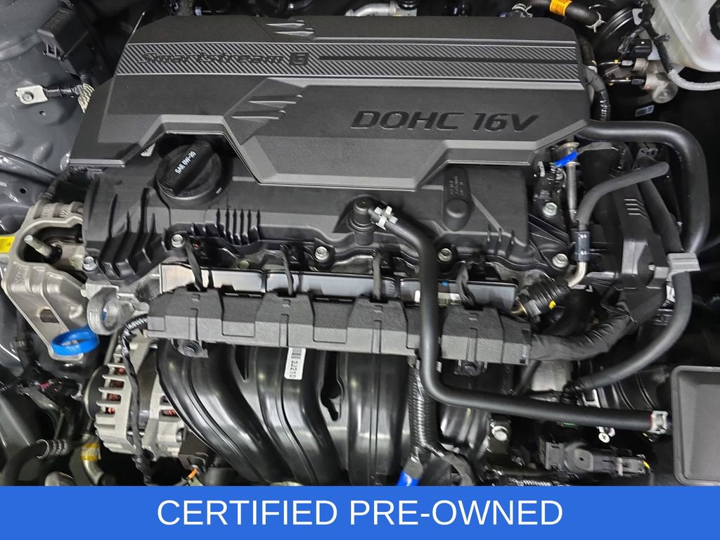 Certified 2025 Hyundai Elantra Sport FWD image 28