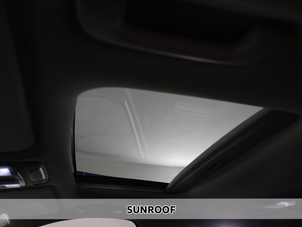 Used 2020 Kia Telluride EX w/ EX Premium Package image 4