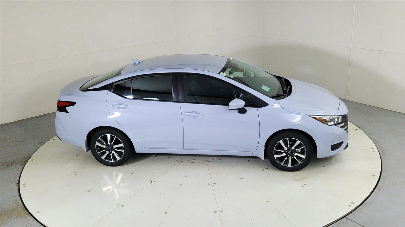 New 2025 Nissan Versa SV w/ Trunk Package image 38