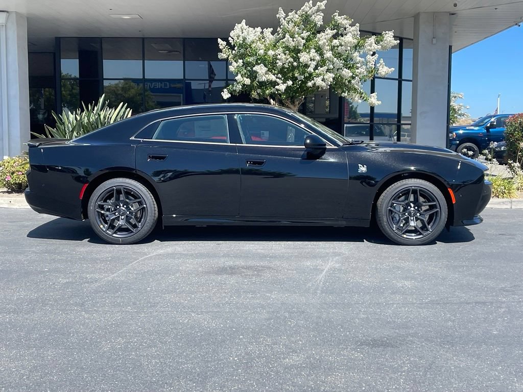 New 2026 Dodge Charger Scat Pack w/ Blacktop Package AWD/4WD image 3