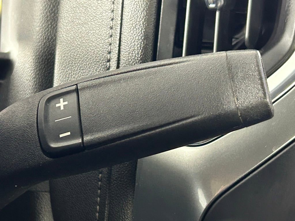 Used 2023 Chevrolet Silverado 2500 LTZ w/ LTZ Convenience Package image 28