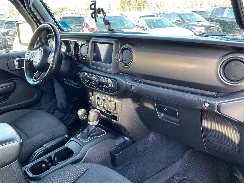 Used 2020 Jeep Gladiator Sport w/ Quick Order Package 24S image 13