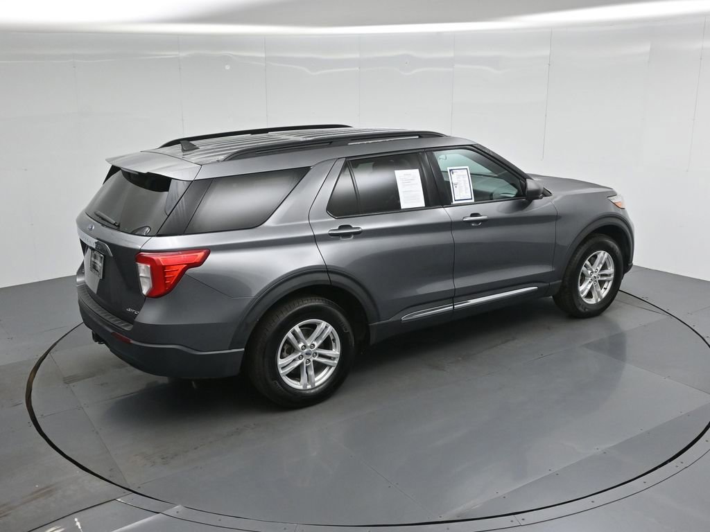 Certified 2022 Ford Explorer XLT w/ Class IV Trailer Tow Package image 44