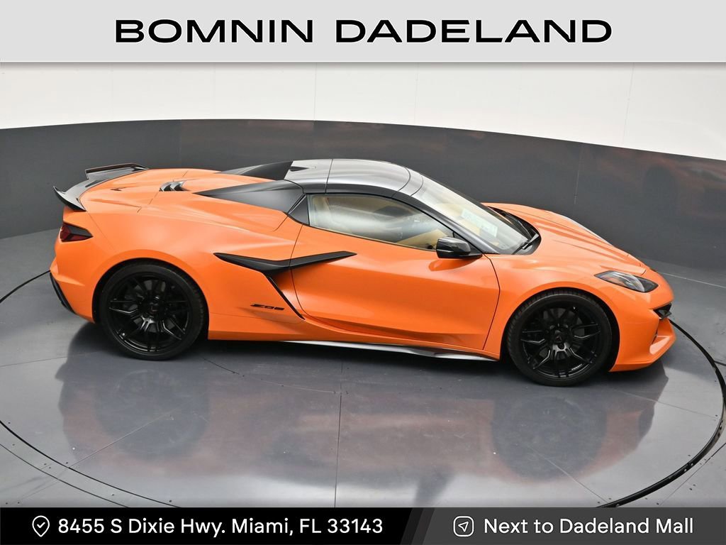 Used 2024 Chevrolet Corvette Z06 w/ Stealth Interior Trim Package image 18