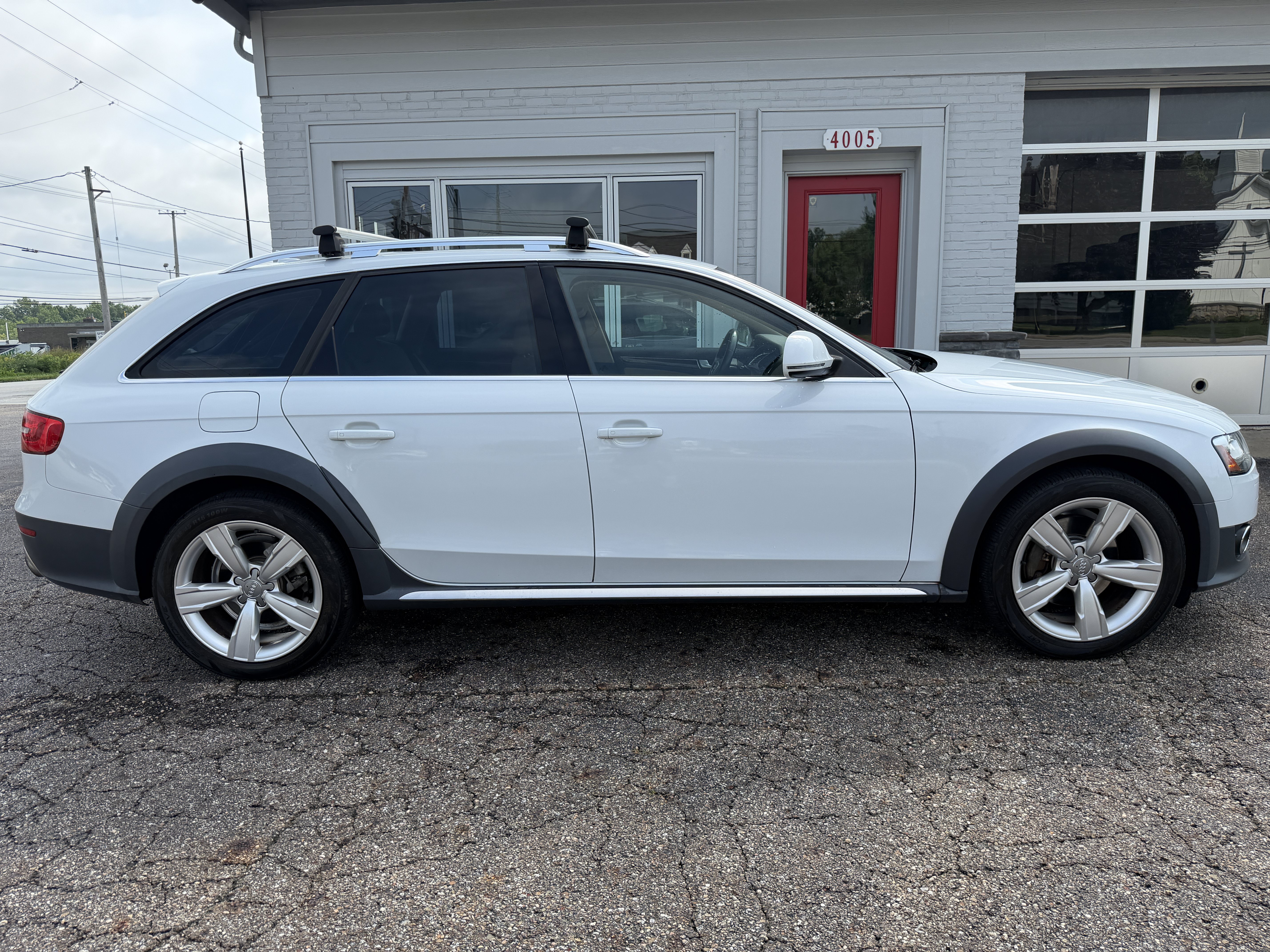 Used 2013 Audi A4 Premium Plus w/ Premium Plus Pkg AWD/4WD image 6