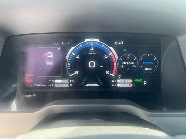 Used 2023 Toyota Tundra Platinum AWD/4WD image 43