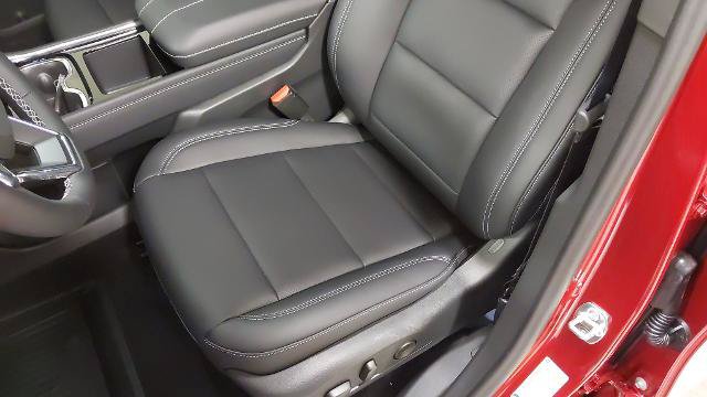 New 2027 Chevrolet Traverse LT w/ Sun and Wheel Package AWD/4WD image 22