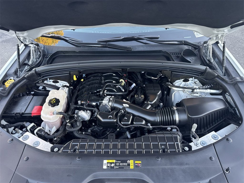 Used 2021 Jeep Grand Cherokee L Limited image 18