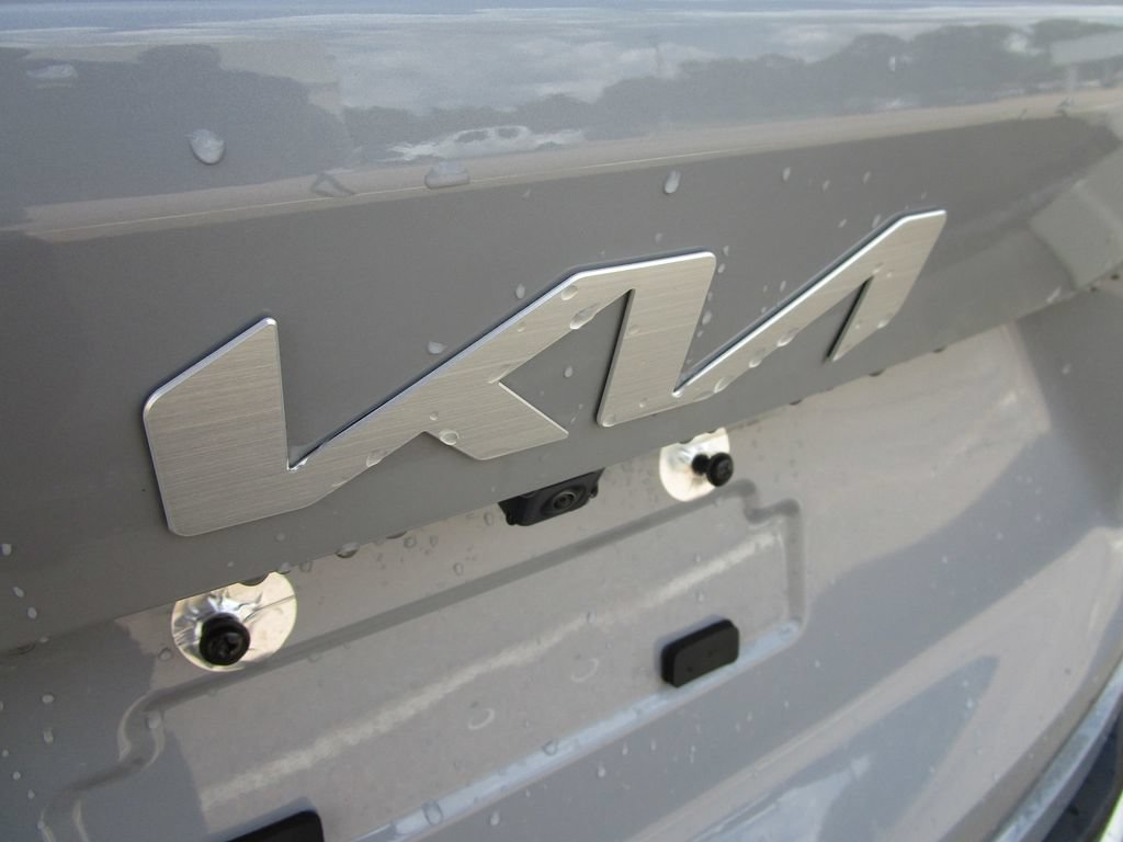 Used 2025 Kia Sorento S w/ Panoramic Sunroof Package FWD image 15