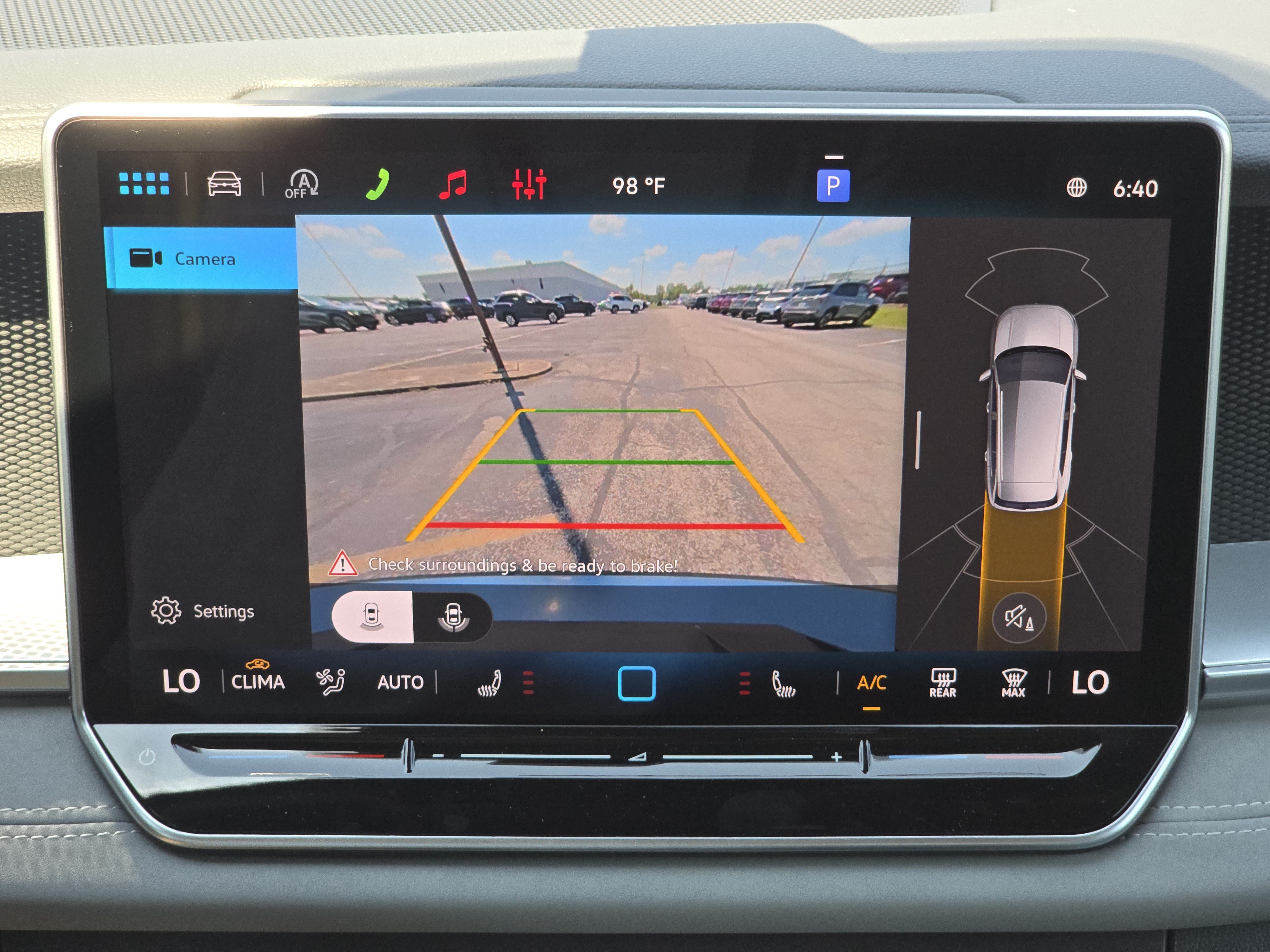 New 2026 Volkswagen Tiguan SE R-Line AWD/4WD image 25