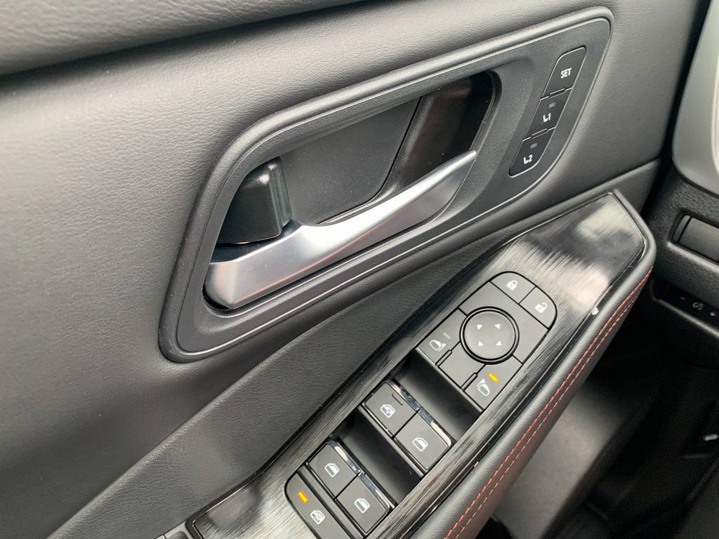 New 2026 Nissan Rogue SV image 19