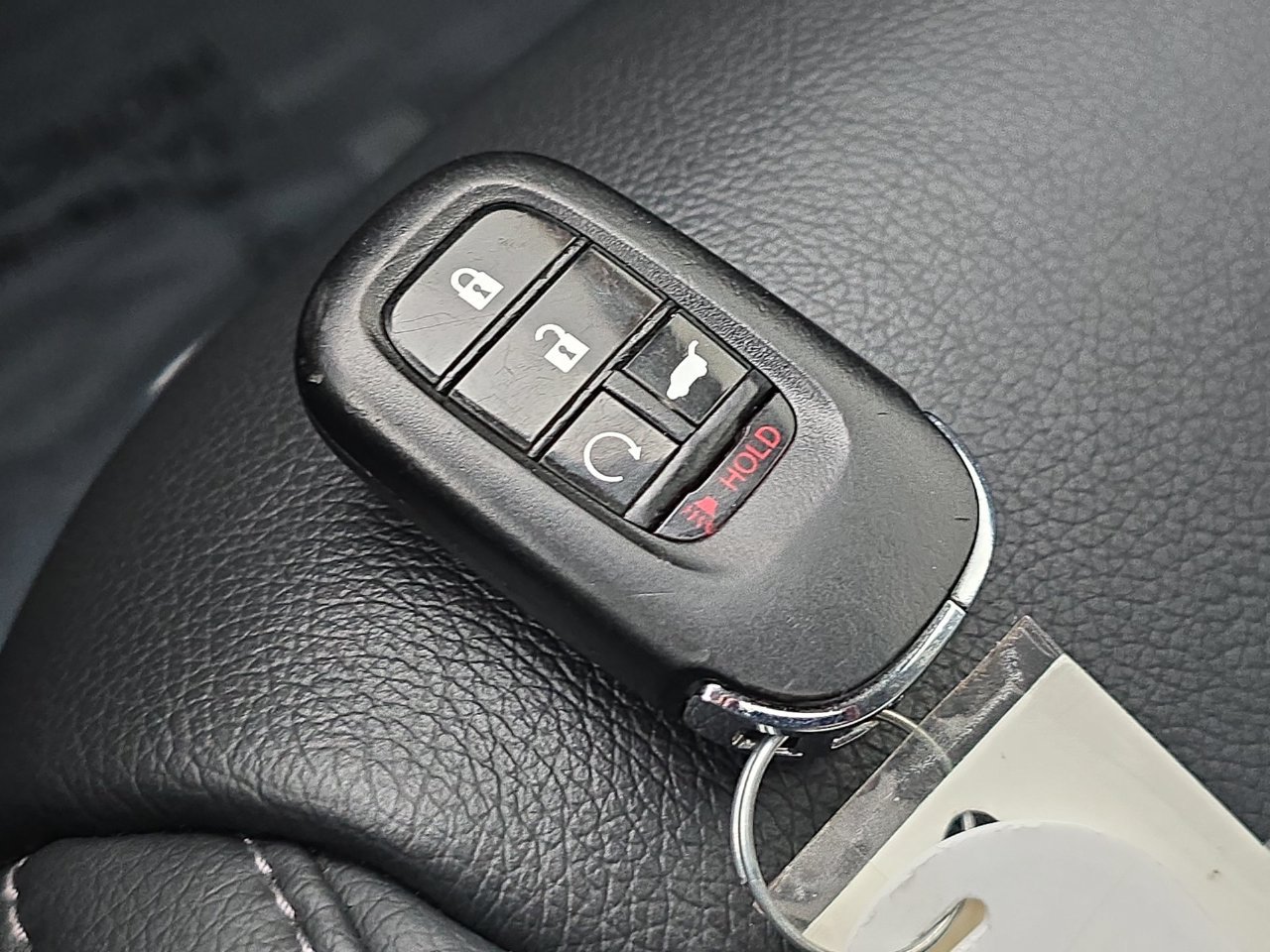 Used 2023 Honda Pilot Touring image 37