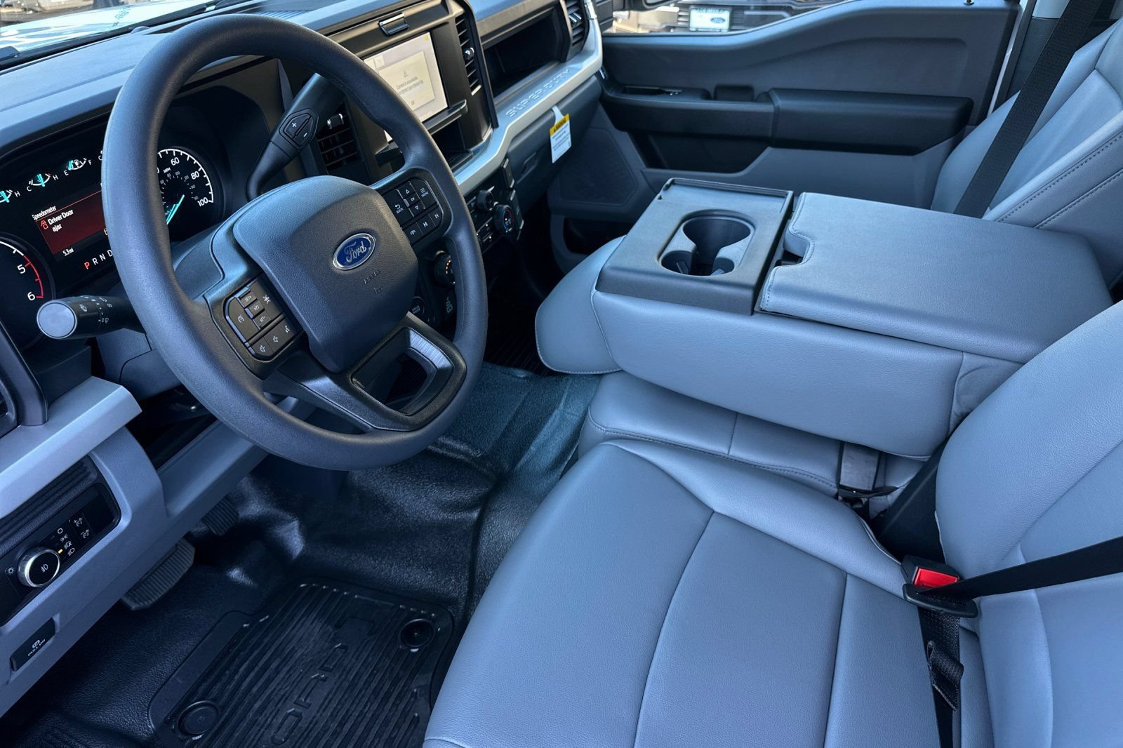 New 2026 Ford F450 XL w/ XL Chrome Package RWD image 9