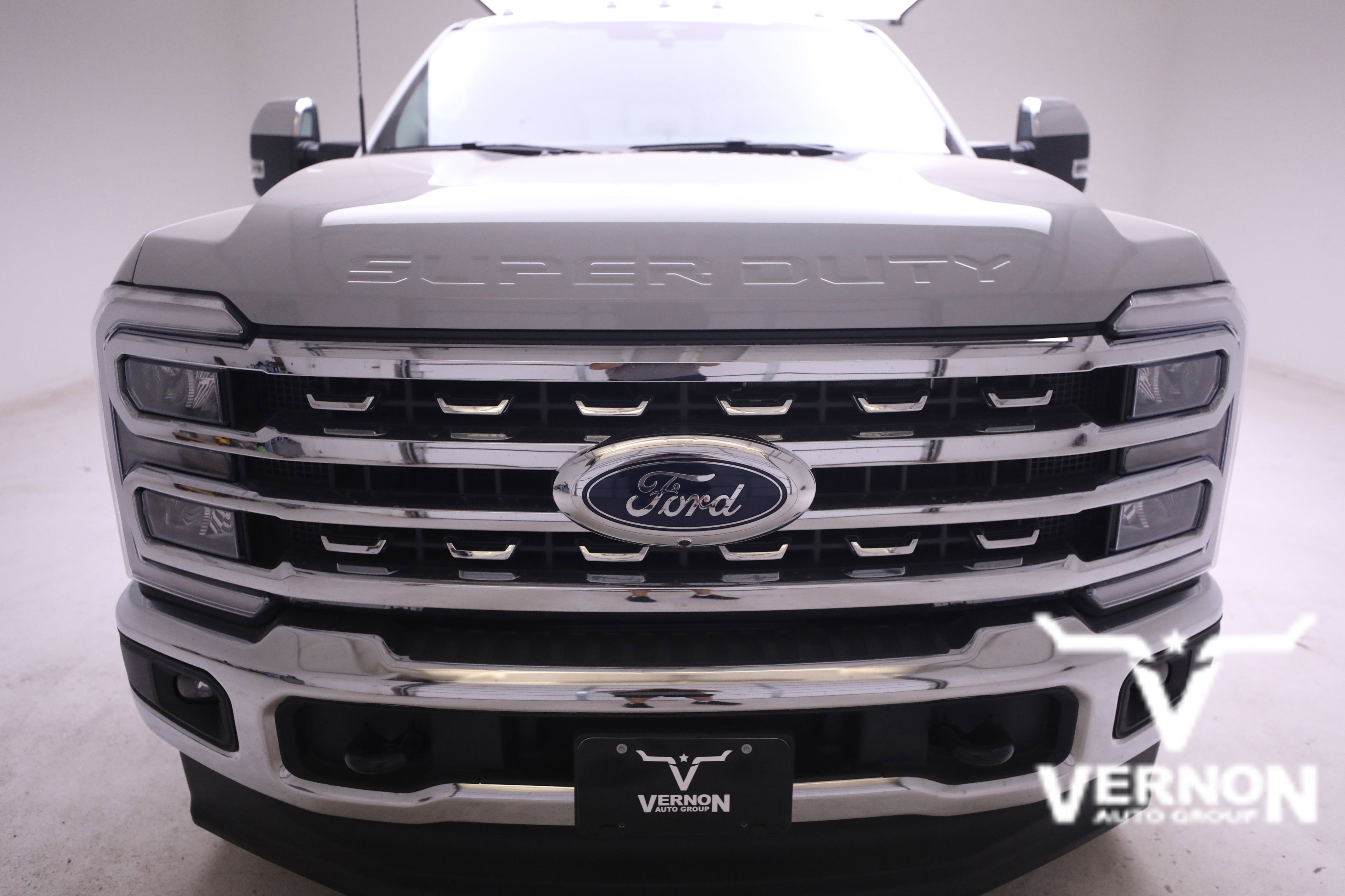 New 2026 Ford F250 Lariat w/ Chrome Package image 8