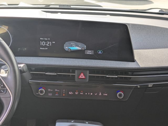 Certified 2024 Kia EV6 Light RWD image 18
