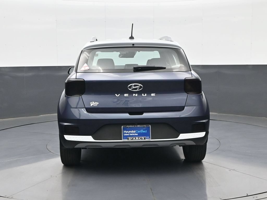 Certified 2024 Hyundai Venue Limited FWD image 6