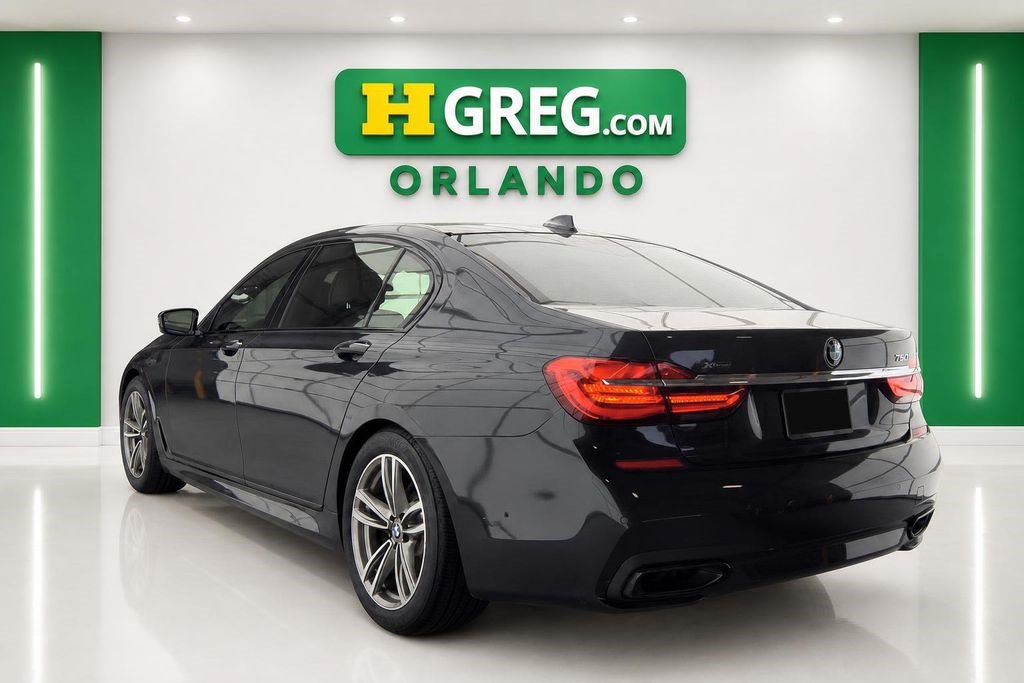 Used 2019 BMW 750i xDrive w/ M Sport Package AWD/4WD image 6