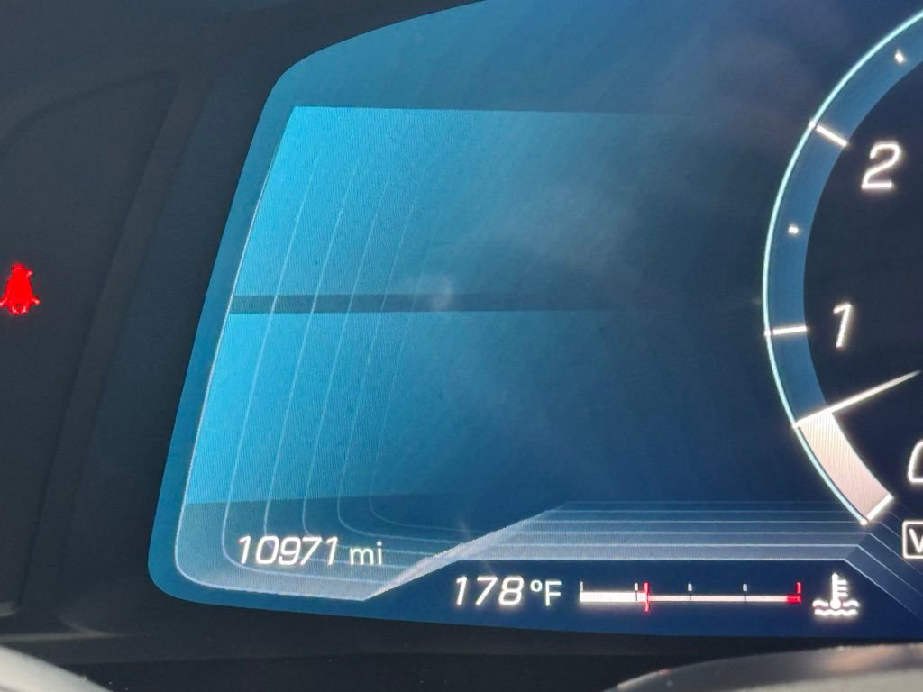 Used 2023 Chevrolet Corvette Stingray Convertible w/ Z51 Performance Package image 32