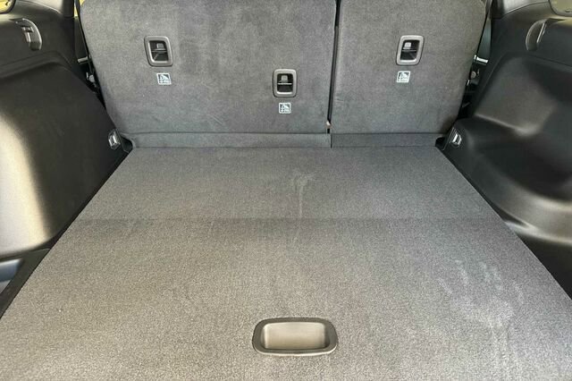 New 2026 Jeep Grand Cherokee Altitude image 12