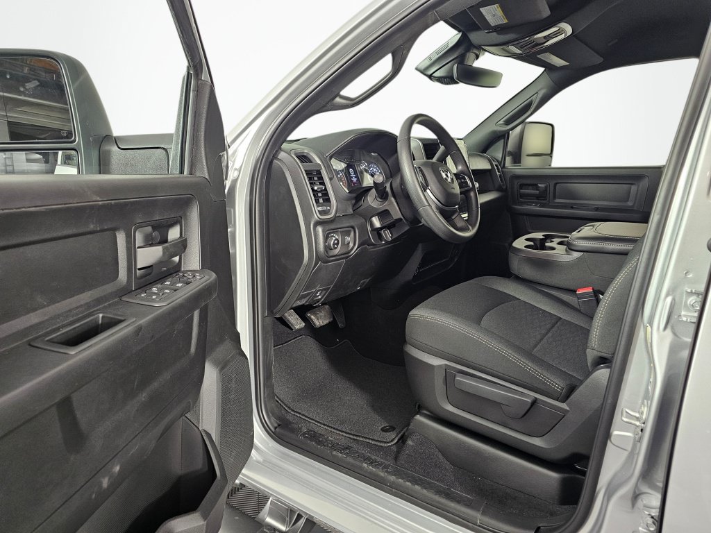 New 2026 RAM 3500 Tradesman AWD/4WD image 21