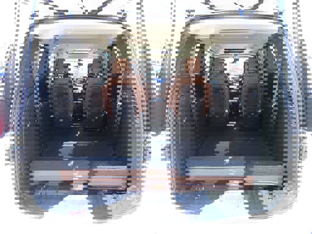 Used 2017 Chrysler Pacifica Limited image 12