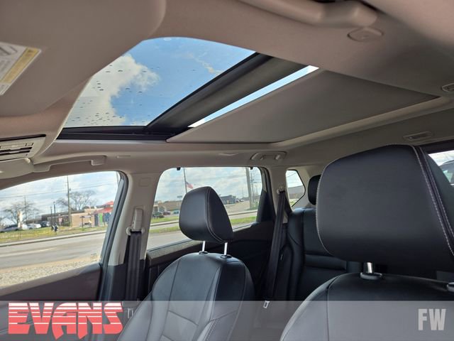 Used 2023 Nissan Rogue SL w/ SL Premium Package image 24