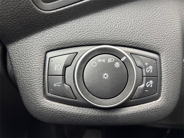 Used 2018 Ford Escape SE w/ SE Sync 3 Package image 18