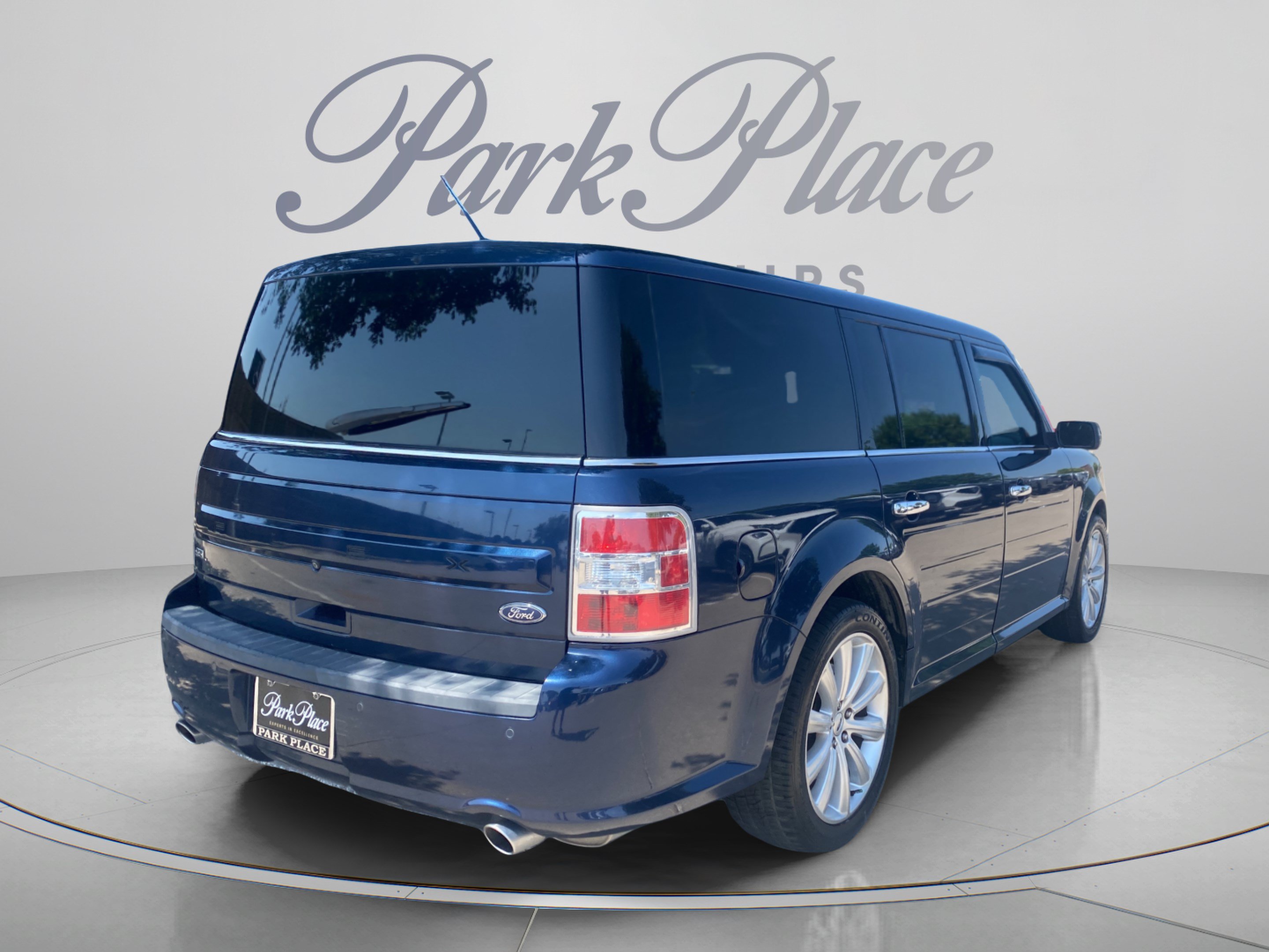 Used 2017 Ford Flex SEL w/ Equipment Group 202A FWD image 6