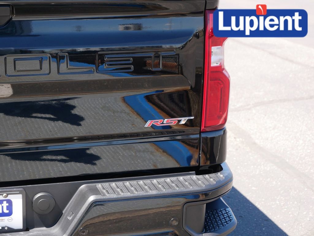 Used 2019 Chevrolet Silverado 1500 RST AWD/4WD image 8