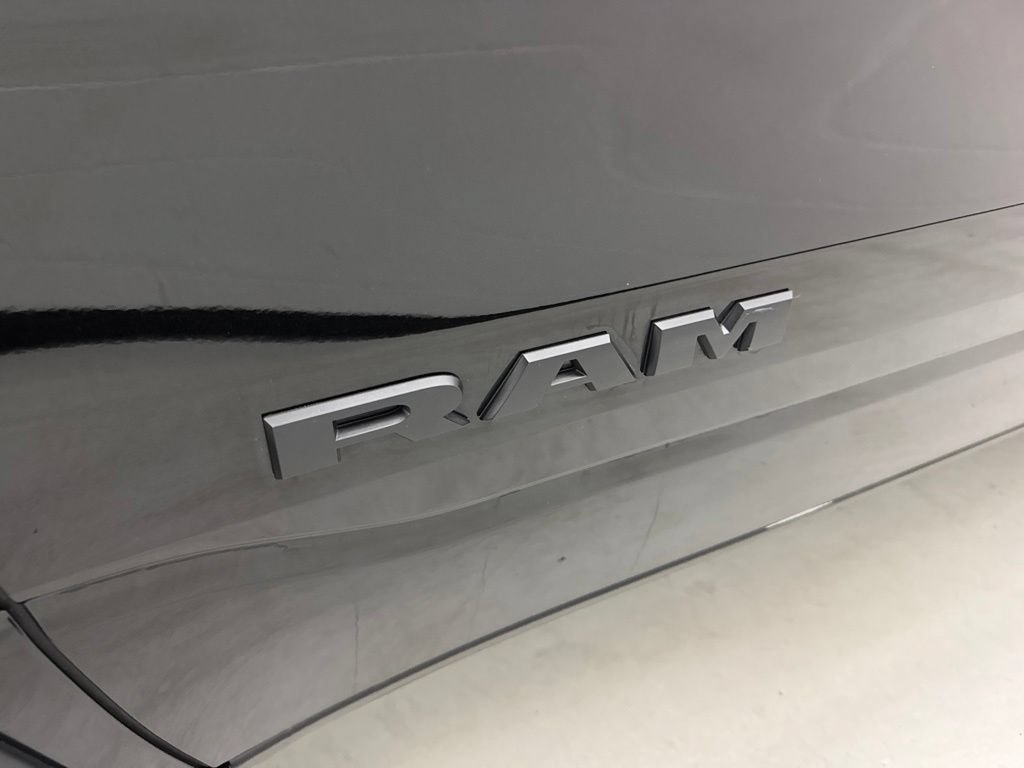 Used 2019 RAM 1500 Rebel AWD/4WD image 14