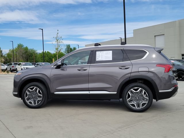 Used 2022 Hyundai Santa Fe Limited AWD/4WD image 2