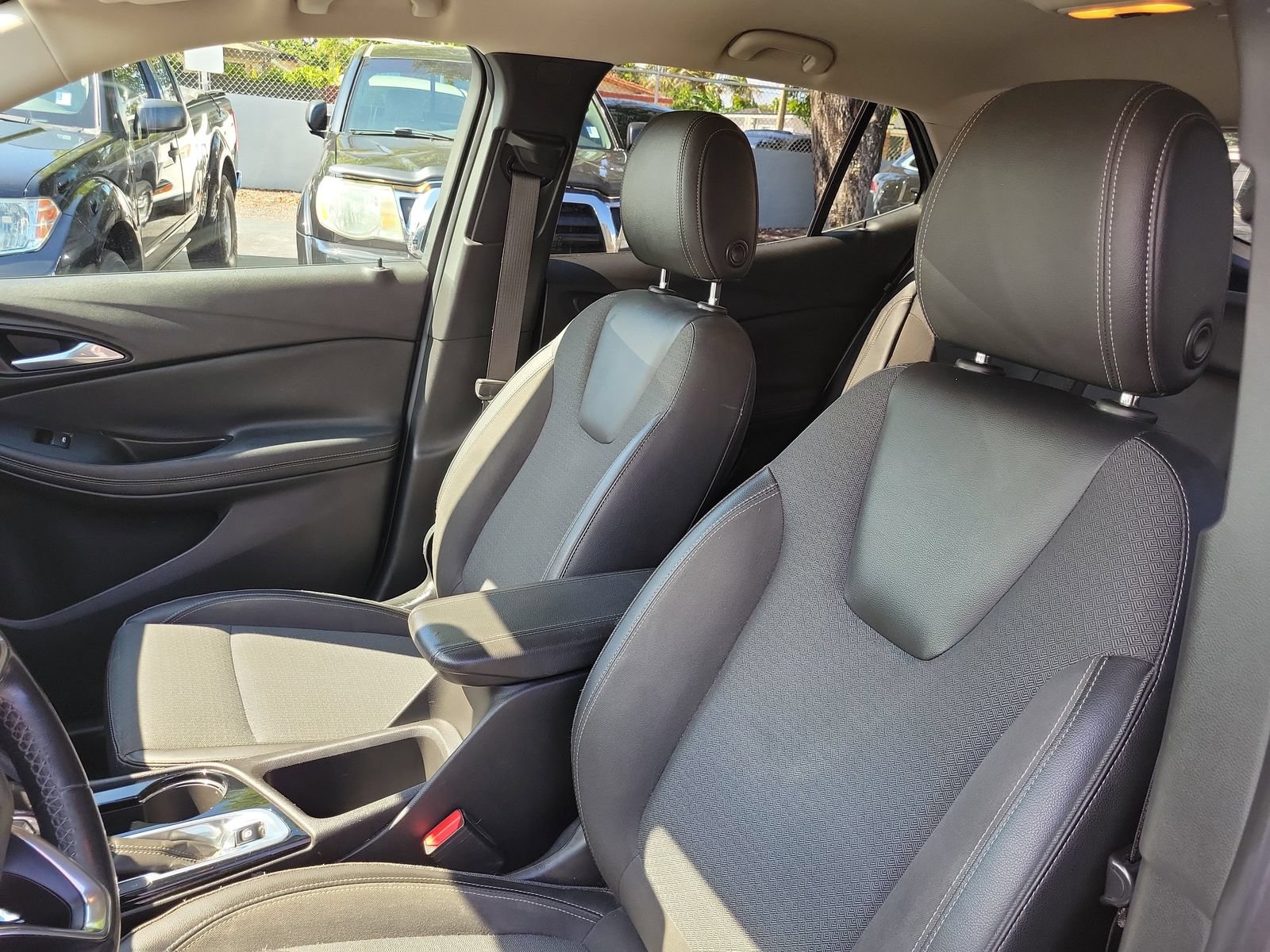 Used 2020 Buick Encore GX Select FWD image 10