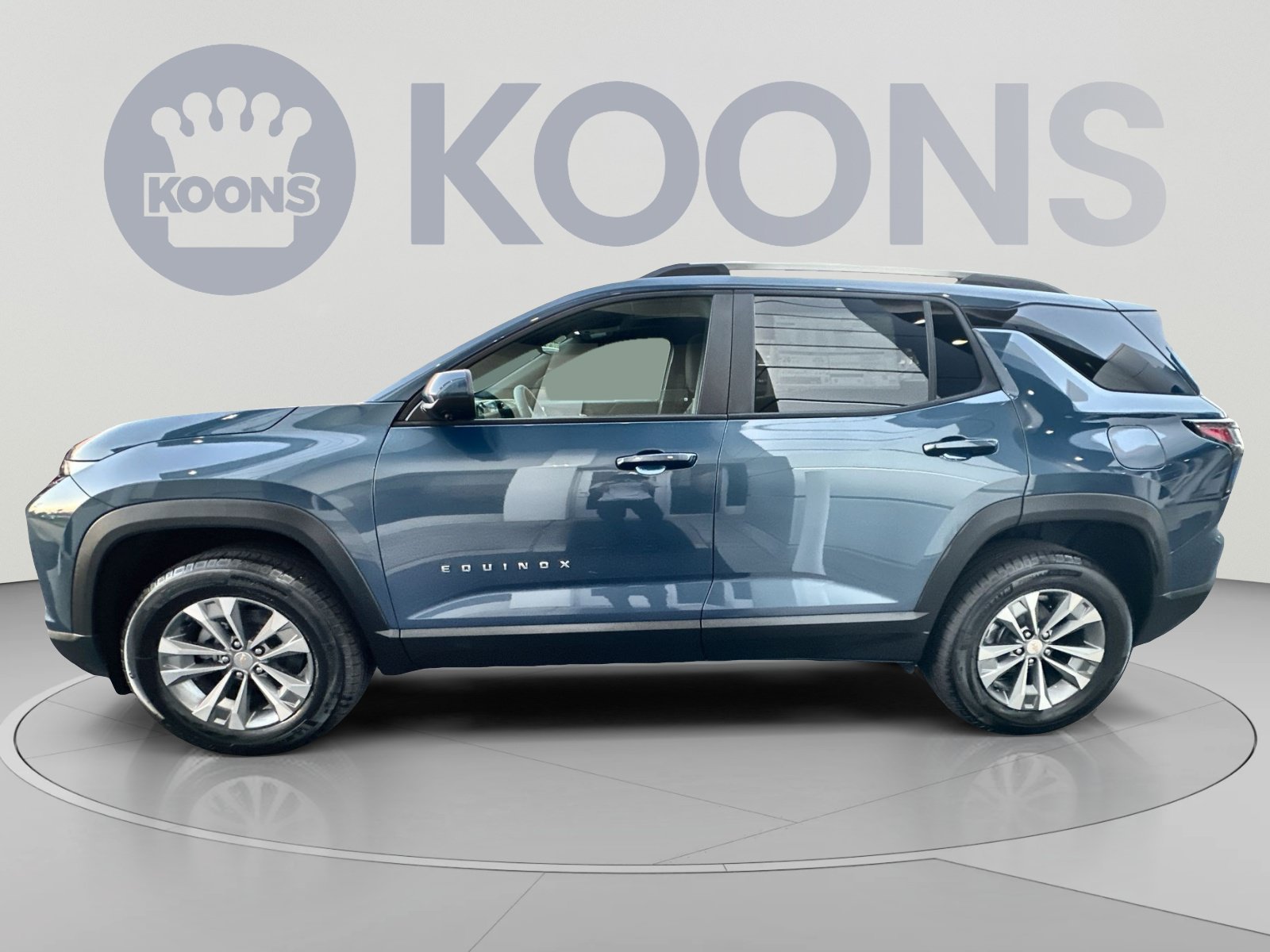 New 2027 Chevrolet Equinox LT w/ Safety and Technology Package AWD/4WD image 2