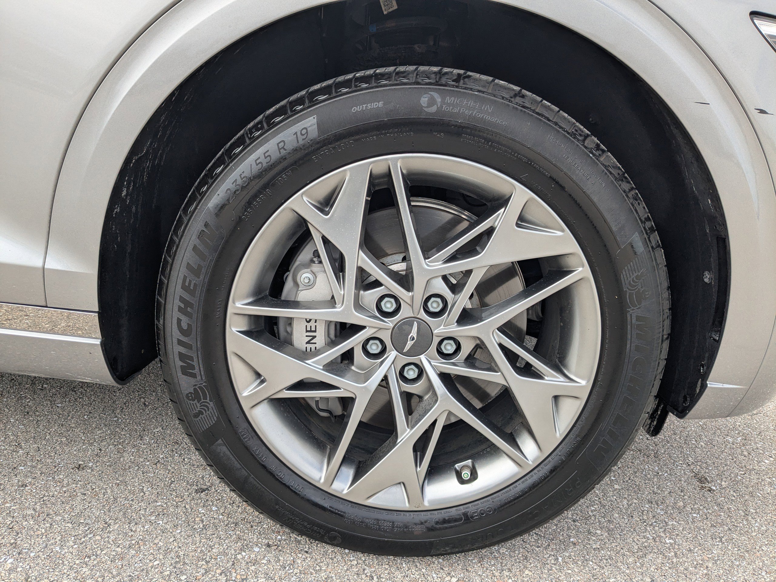 Used 2024 Genesis GV70 2.5T w/ Advanced Package image 11