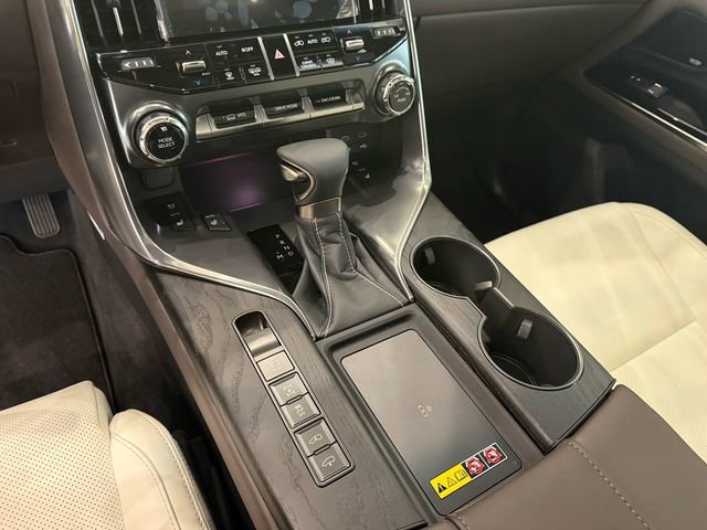 New 2026 Lexus LX 600 4WD w/ Luxury Package image 19