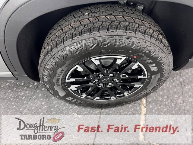 New 2026 Chevrolet Traverse Z71 w/ Driver Confidence Package image 18