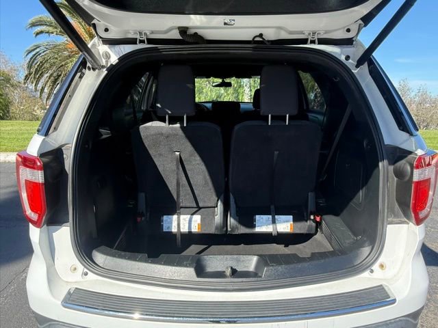 Used 2018 Ford Explorer XLT w/ Equipment Group 201A image 28