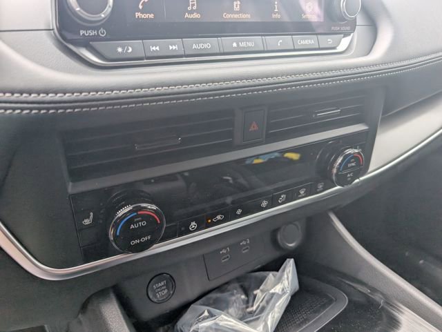 New 2026 Nissan Rogue SV image 22