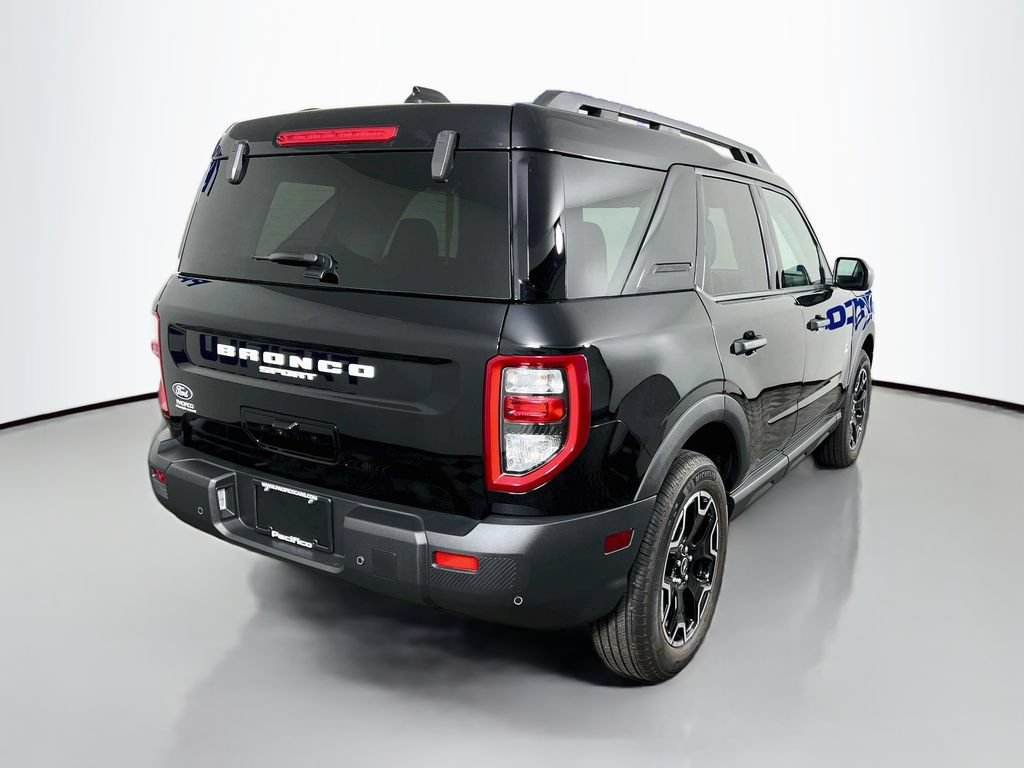 Used 2026 Ford Bronco Sport Outer Banks AWD/4WD image 10