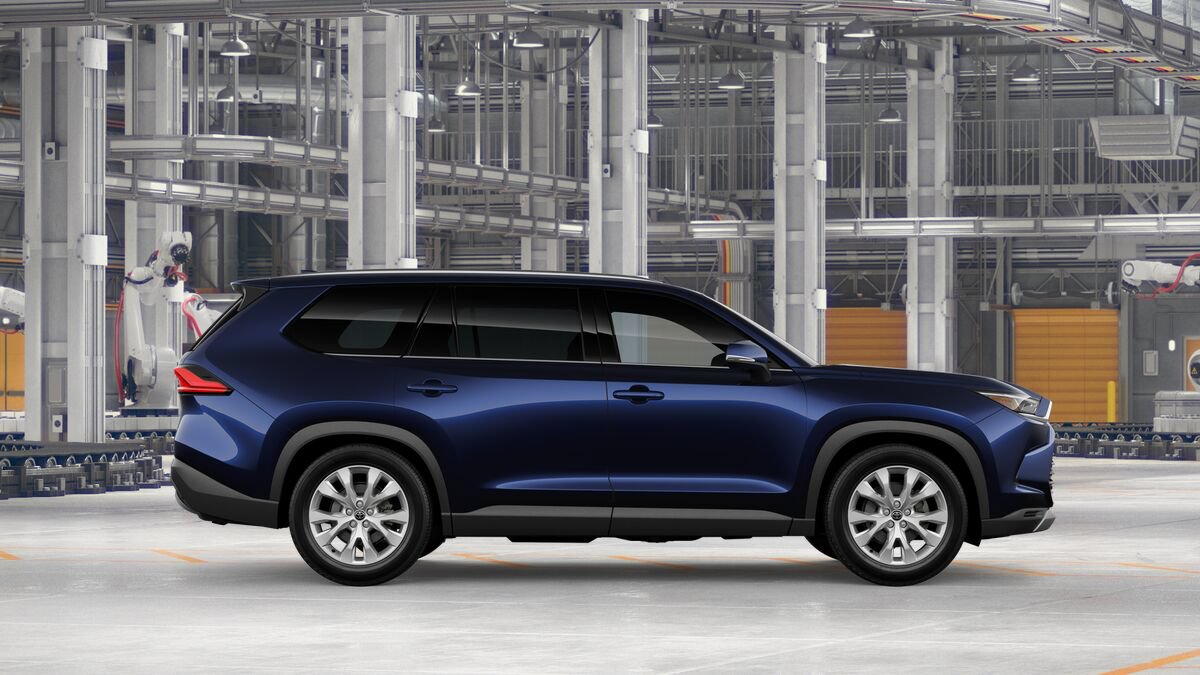 New 2026 Toyota Grand Highlander AWD image 12
