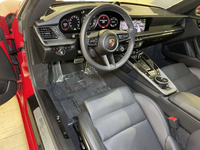 Certified 2020 Porsche 911 Carrera S RWD image 4