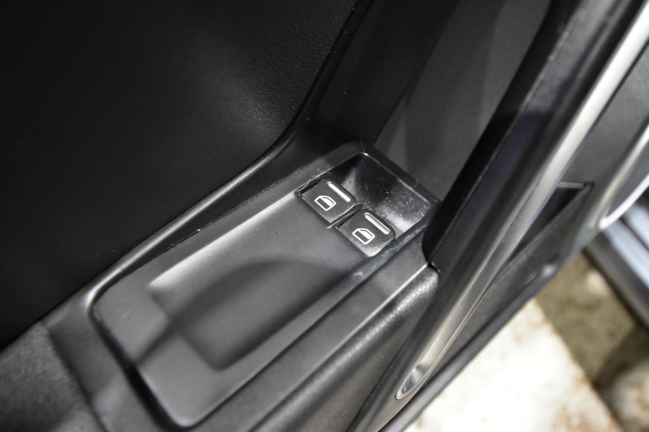 Used 2016 Volkswagen Beetle 1.8T SE image 12