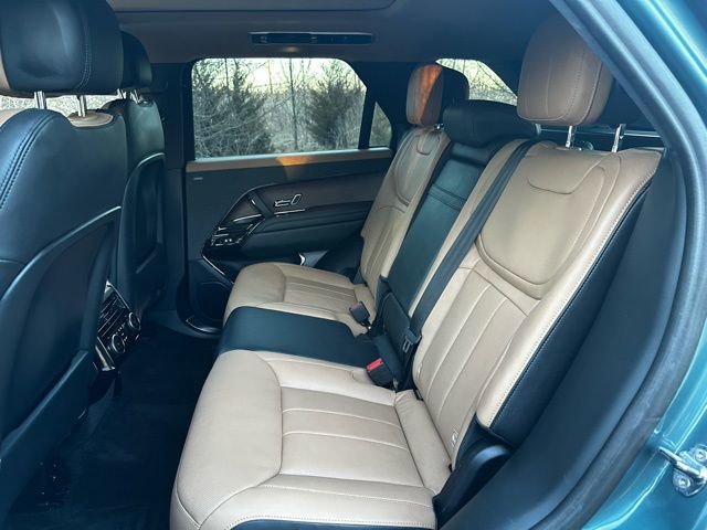 Certified 2024 Land Rover Range Rover Sport Dynamic SE AWD/4WD image 17