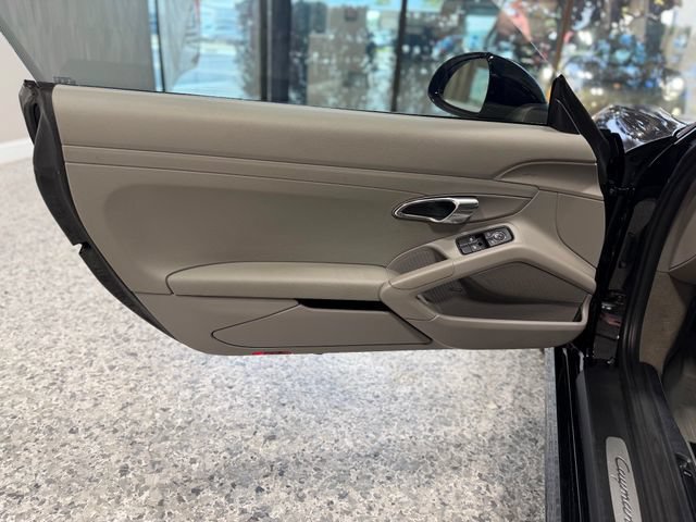 Used 2015 Porsche Cayman RWD image 19