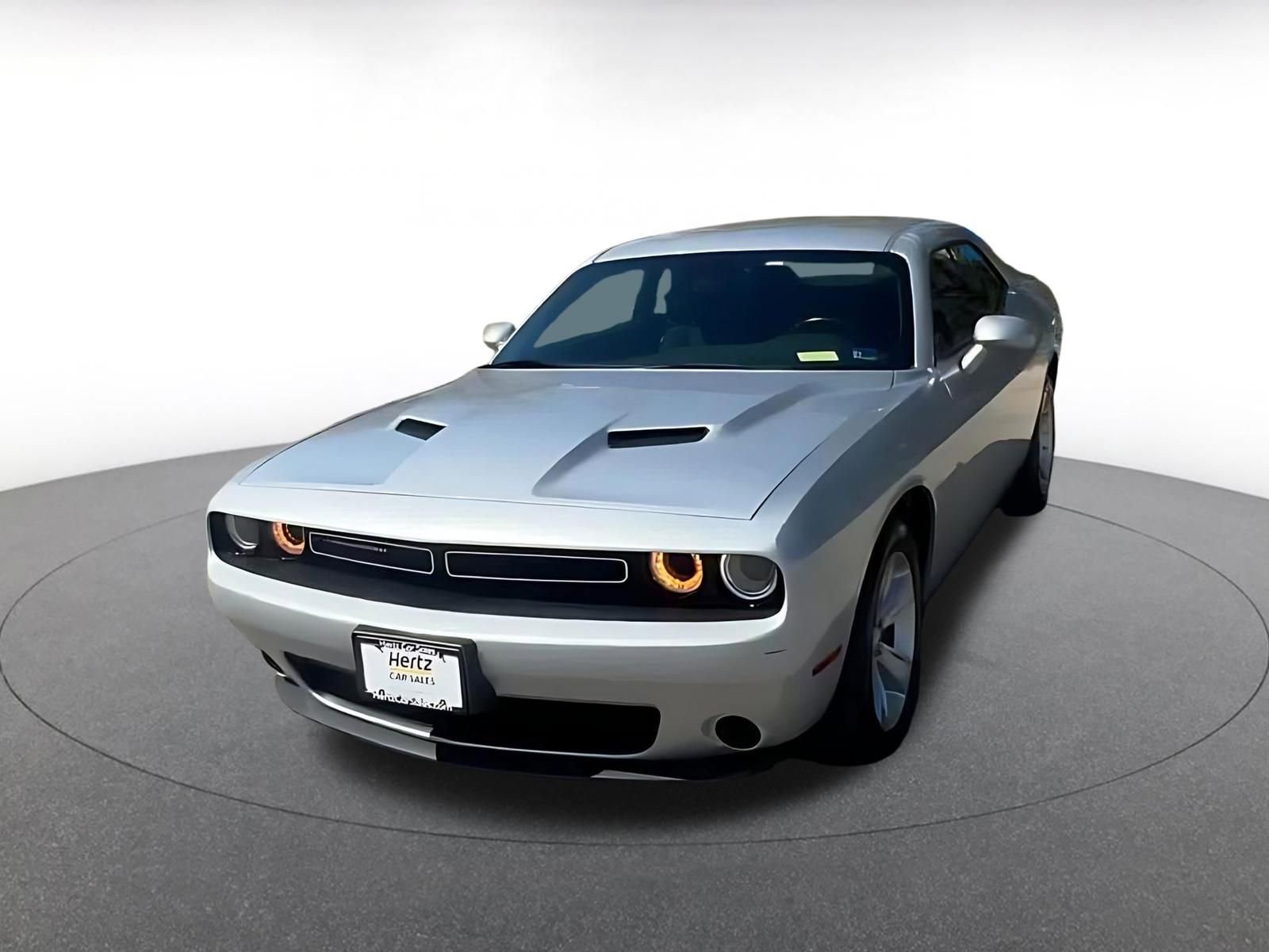 Used 2023 Dodge Challenger SXT image 7