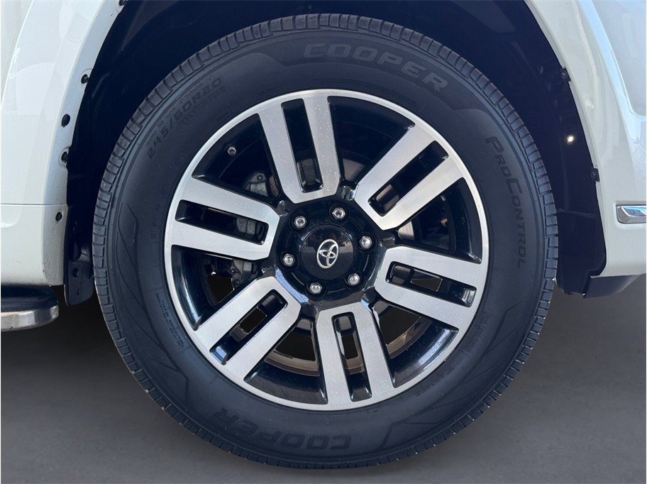 Used 2016 Toyota 4Runner Limited AWD/4WD image 8