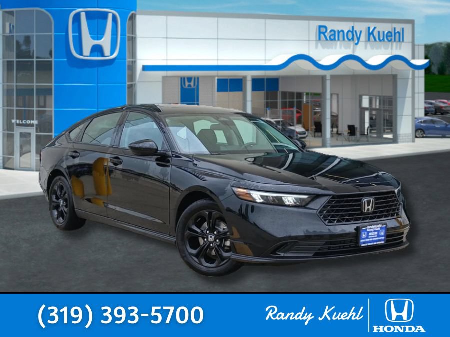 Used 2025 Honda Accord SE image 1