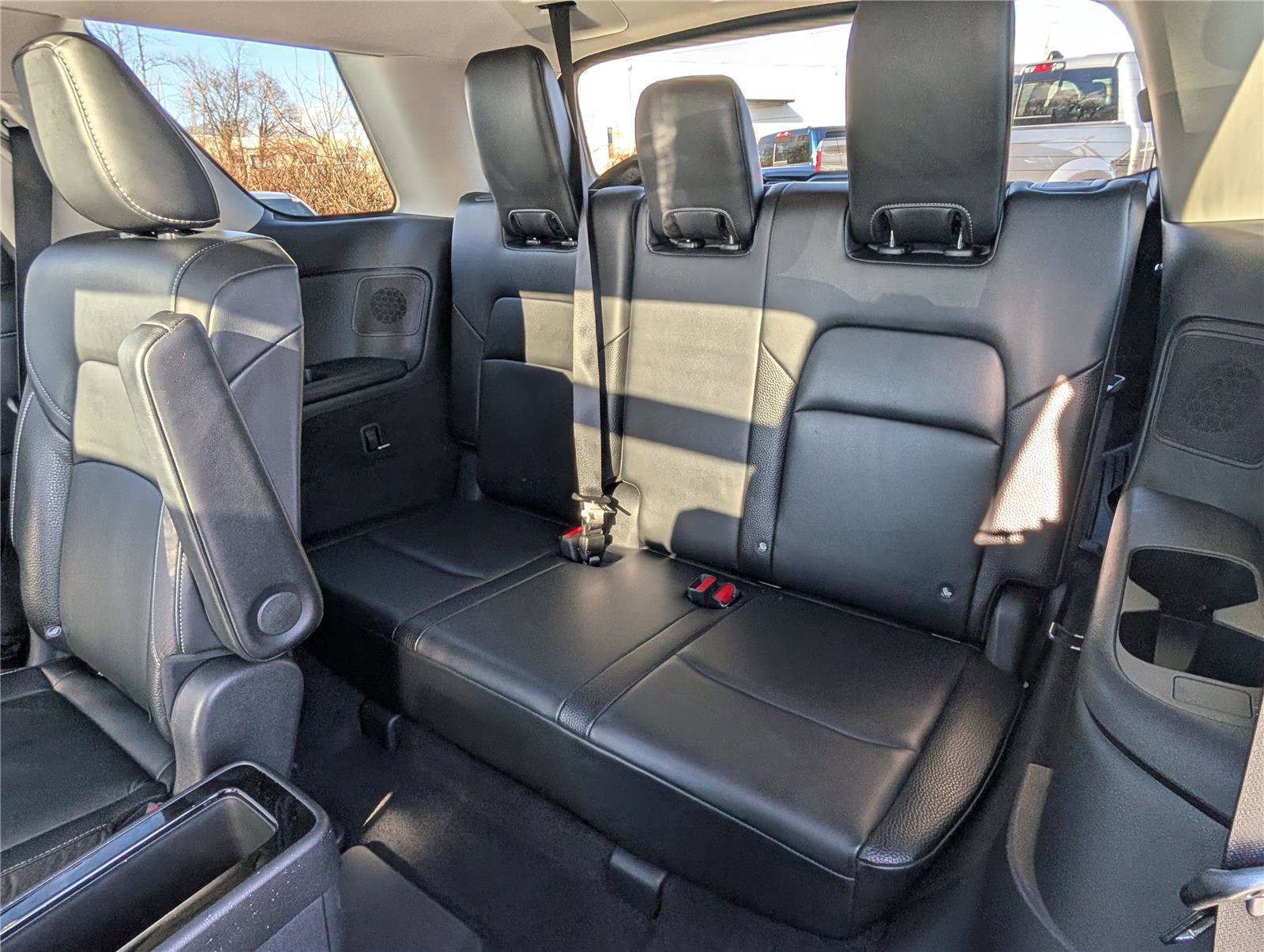 Used 2022 Nissan Pathfinder SL w/ SL Premium Package image 14