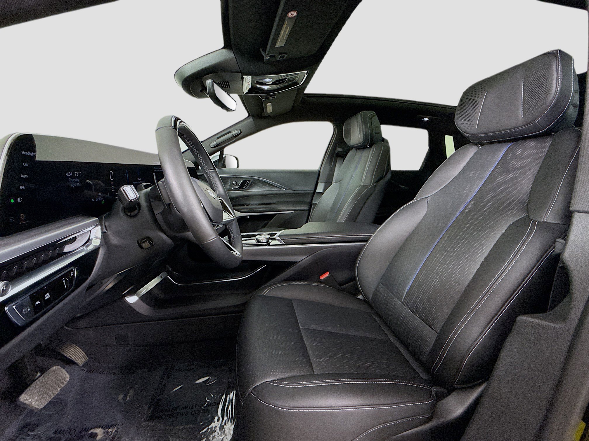 Used 2024 Cadillac Lyriq Sport AWD/4WD image 22